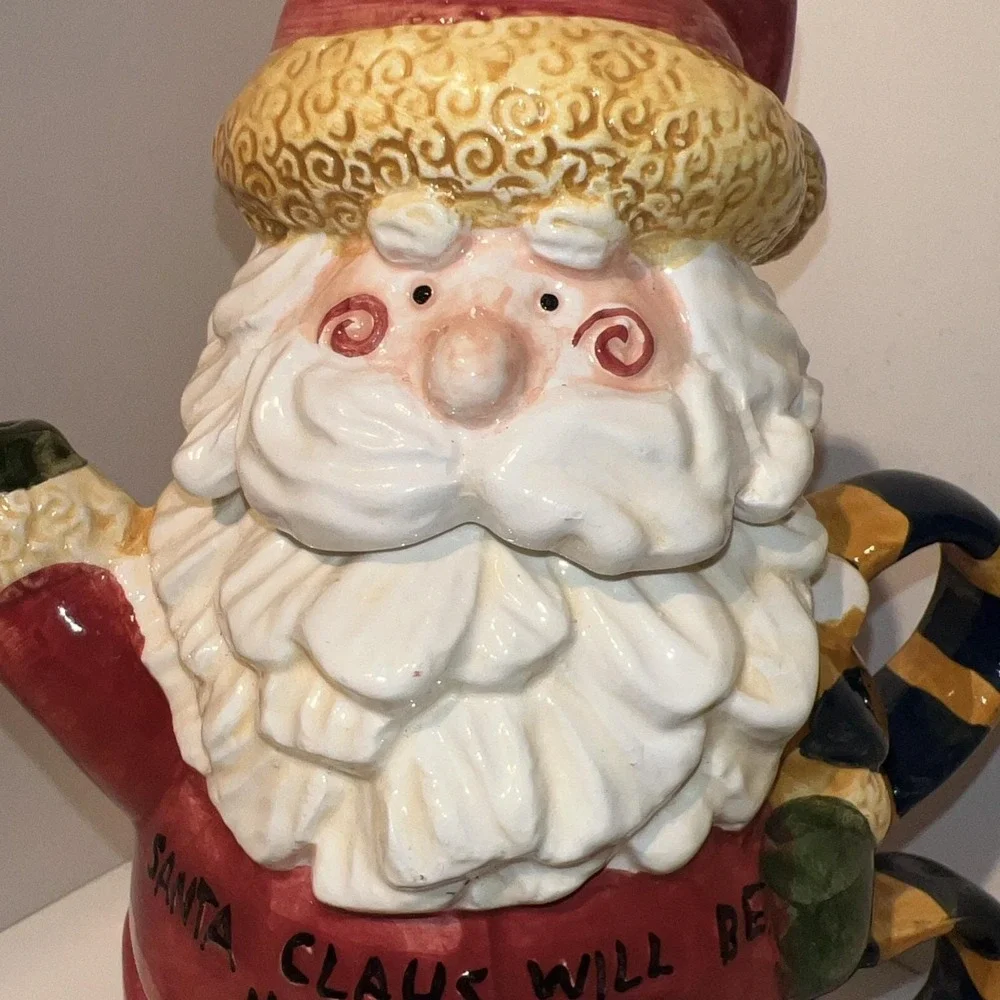 Santa Claus‎ Tea For One Set Ceramic Teapot and Mug Christmas Holiday Decor